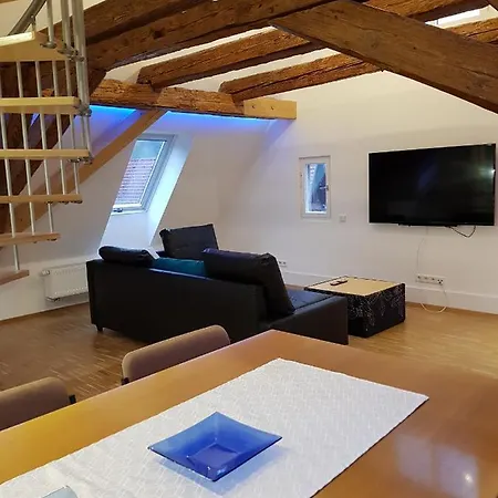 Meisterhaus Loft Альпирсбах